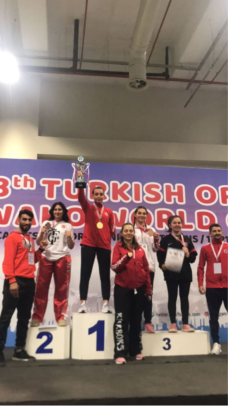 Asarcıklı lise öğrencisinden Açık Wako Kick Boks Dünya Kupası başarısı