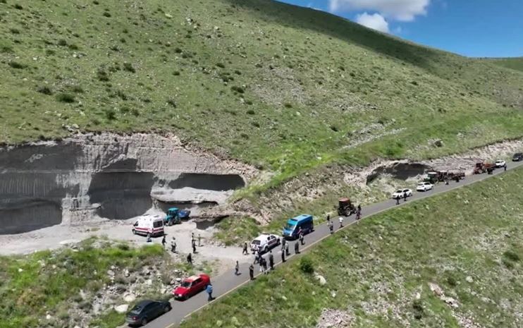 Kum Almak için Gittiği Ocakta Üzerine Taş Düşen Kişi Öldü