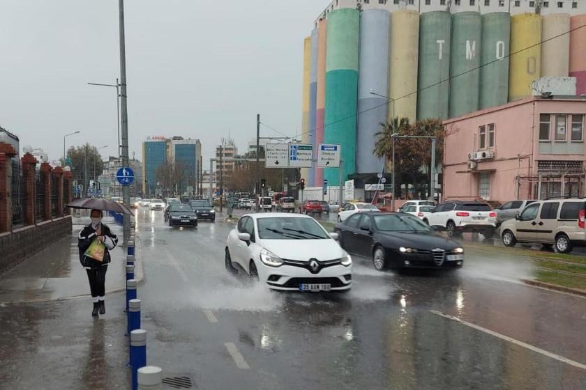 Orta ve Doğu Karadeniz için gök gürültülü sağanak uyarısı