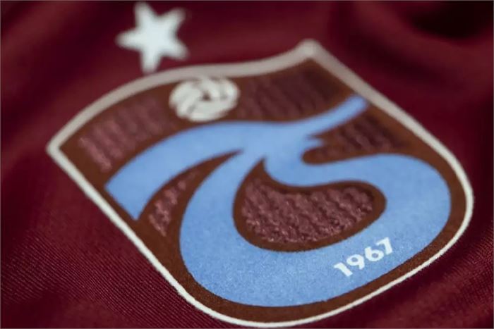 Eski kral fırtına yolunda! Trabzonspor aradığı forveti Süper Lig