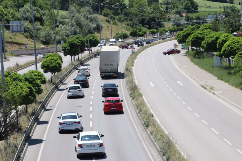 Kurban Bayramı tatili dönüşü Samsun-Ankara kara yolunda yoğunluk yaşanıyor