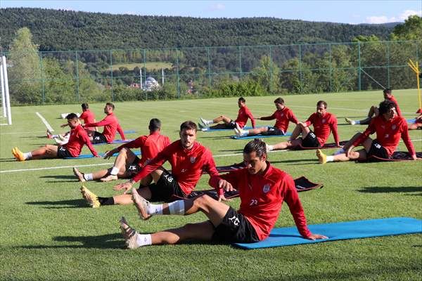 Pendikspor yeni sezon hazırlıklarını sürdürdü