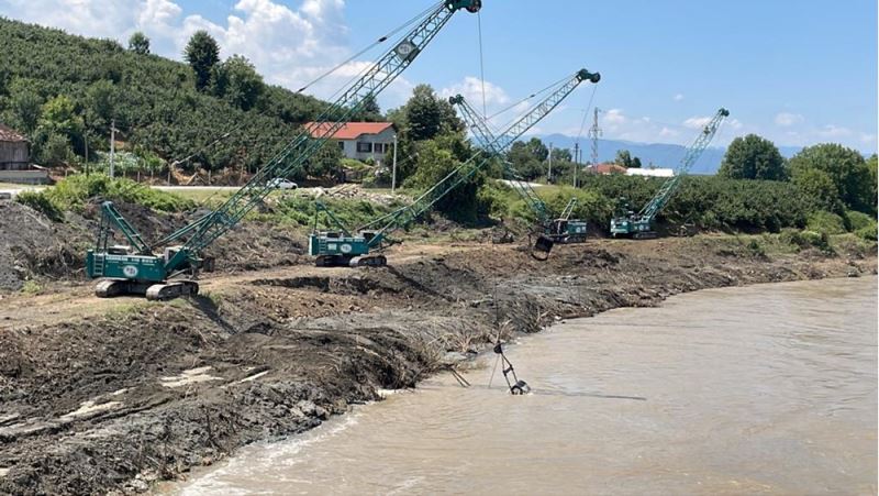 Taşkın yaşanan Melen Çayı ile Efteni Gölü havzası korunaklı hale getirilecek