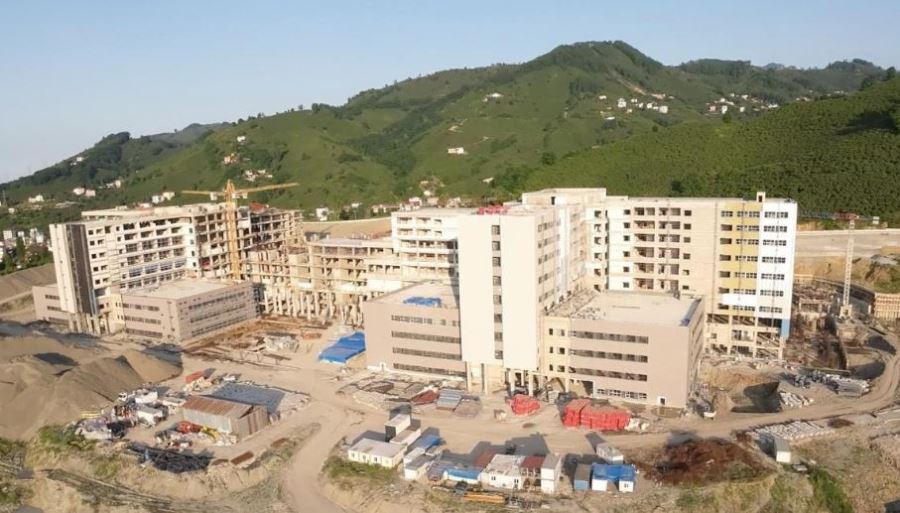 Sağlık Bakanı Fahrettin Koca Ordu Şehir Hastanesi