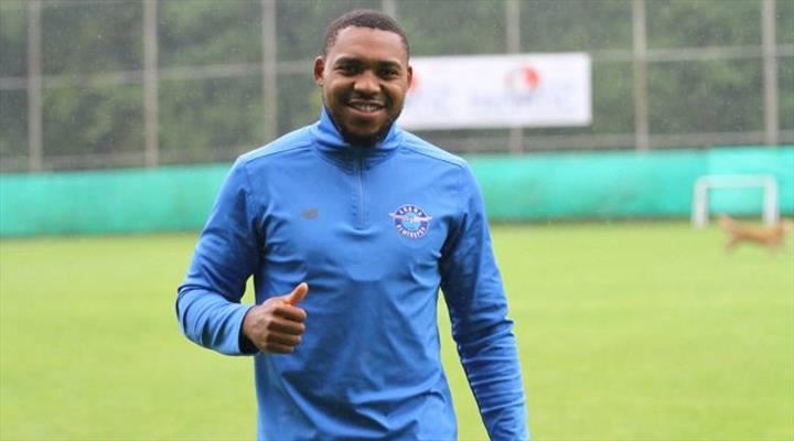 Çaykur Rizespor, Golcü Transferinde Öncelikli Hedefini Assombalonga Olarak Belirledi