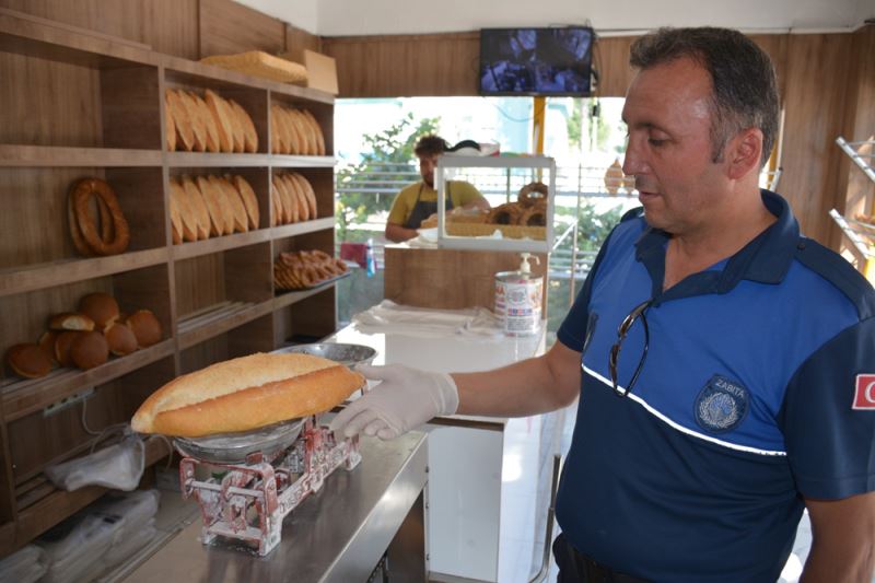 Zile Belediyesi zabıta ekipleri ekmek gramajı denetimi yaptı