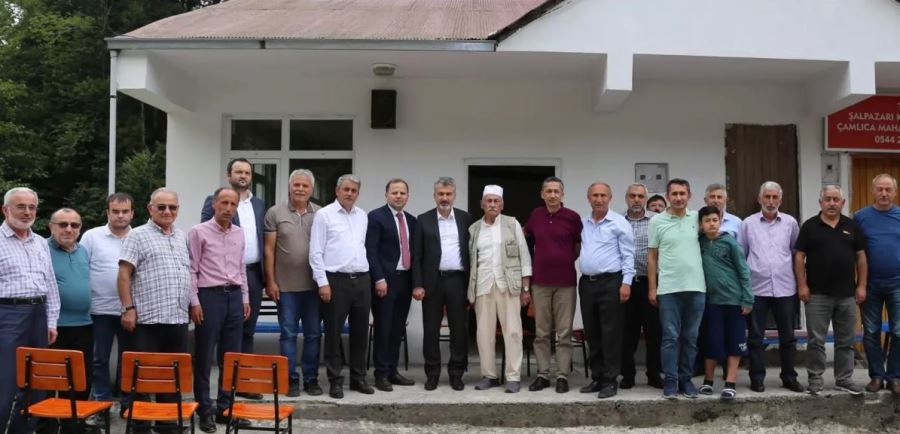 Trabzon Milletvekili Yılmaz Büyükaydın, meclisin tatile girmesiyle sahaya döndü