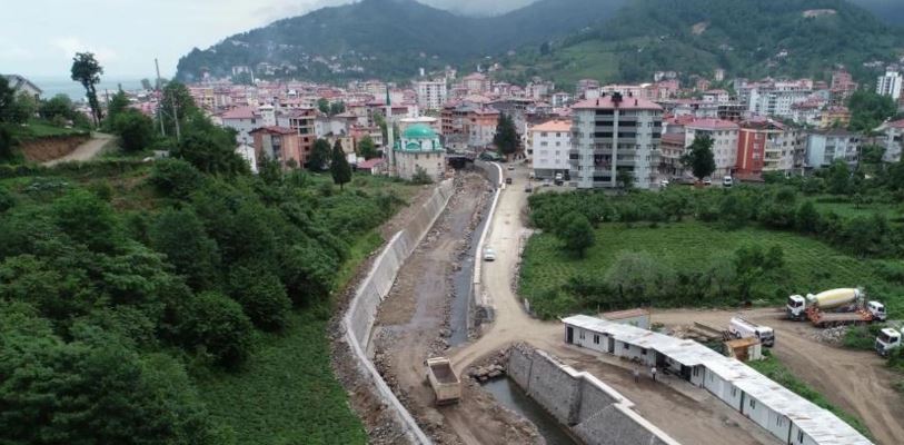 Artvin Kemalpaşa İlçesinde Taşkın Koruma Çalışmaları Yüzde 98 Seviyesine Ulaştı