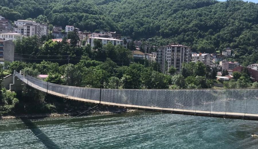 İsmet Acar Yaşam Vadisi Asma Köprü çalışmaları bitti