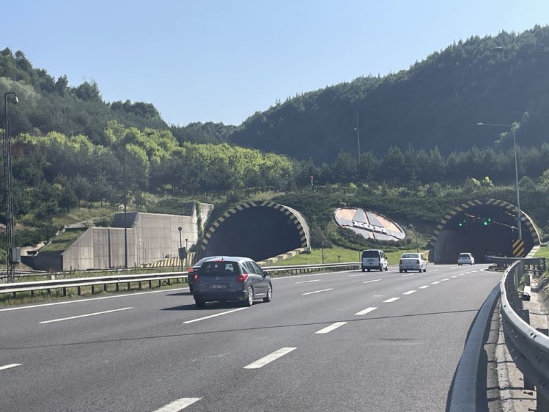 Kurban Bayramı tatilinde Bolu Dağı Tüneli