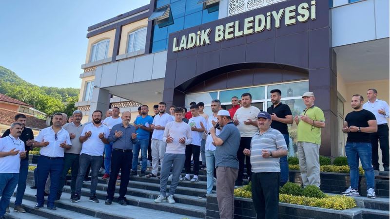 Ladik Belediyesi güreşçileri 662. Tarihi Kırkpınar Yağlı Güreşleri