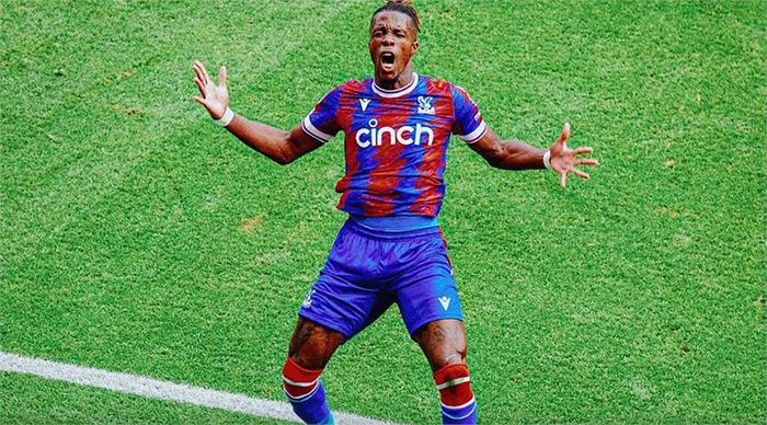 Fenerbahçe Zaha transferinde gaza bastı