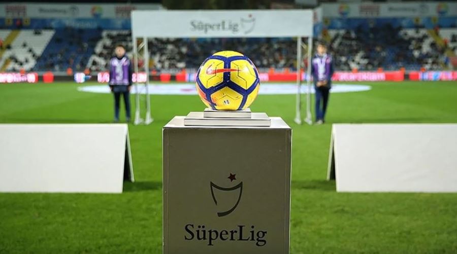 Süper Lig Puan Cetvelinde Fenerbahçe Zirvede!