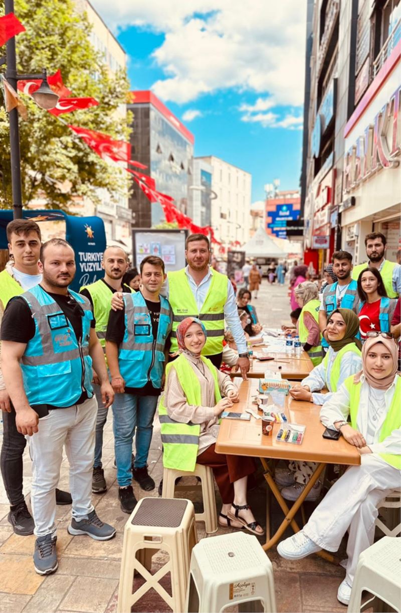 AK Parti Karabük İl Gençlik Kollarından üye çalışması