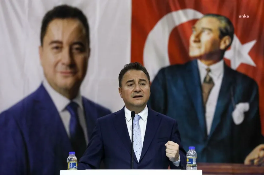 ALİ BABACAN: “BÜYÜK ZAFERİMİZİN 101. YILINI GURURLA KUTLUYOR; GAZİ MUSTAFA KEMAL ATATÜRK’Ü, ŞEHİTLERİMİZİ VE GAZİLERİMİZİ RAHMETLE ANIYORUM”