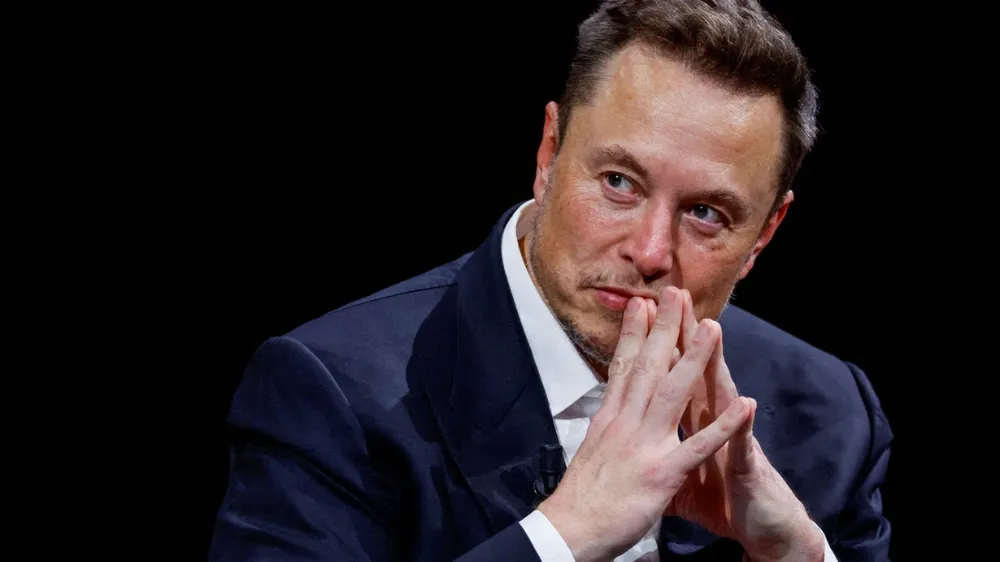 Musk: Beyin çipi denemeleri 