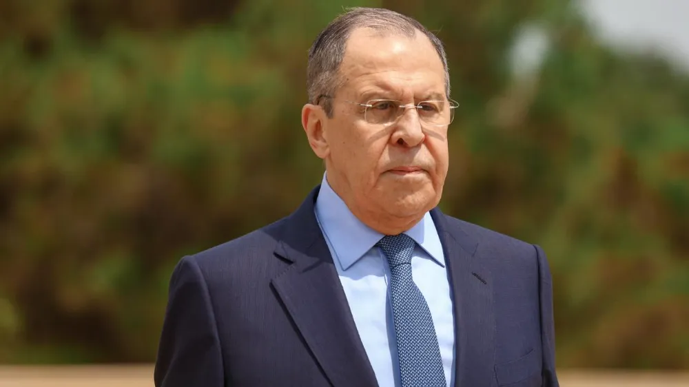 Lavrov, Ukrayna krizi konusundaki tüm ciddi girişimlere karşılık vereceklerini belirtti