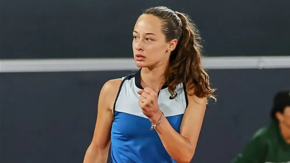 Milli tenisçi Zeynep Sönmez ilk kez bir WTA turnuvasında finale yükseldi