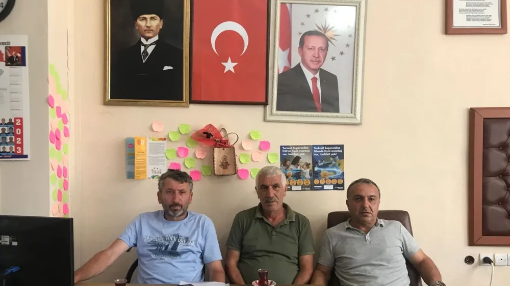 Çaylı Köyü Muhtarı Nafiz Yılmaz, Köyünü Çiçeklendirmeye Hazırlanıyor