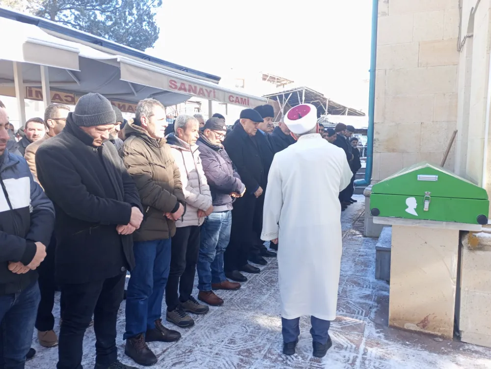 Bayburt Belediye Başkanı Hükmü Pekmezci, Hakkı Çakır