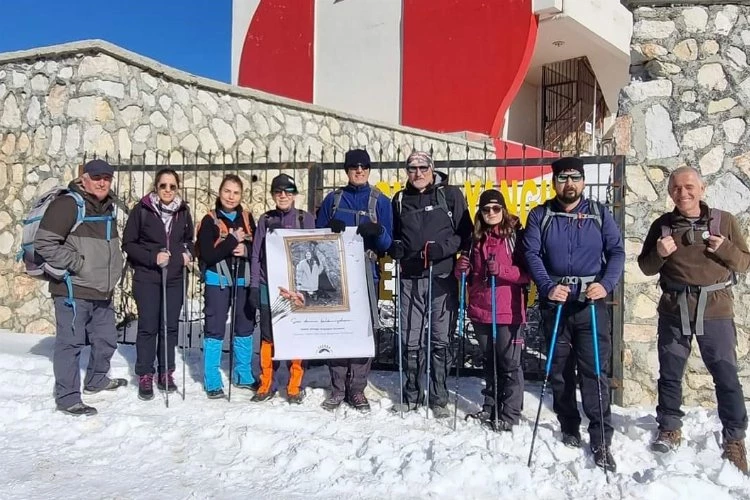 Genç dağcının arkadaşlarından Spil