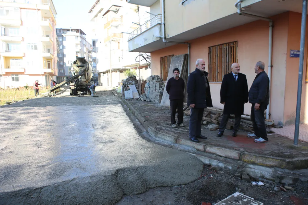 Ardeşen Belediyesi yol çalışmalarına devam ediyor