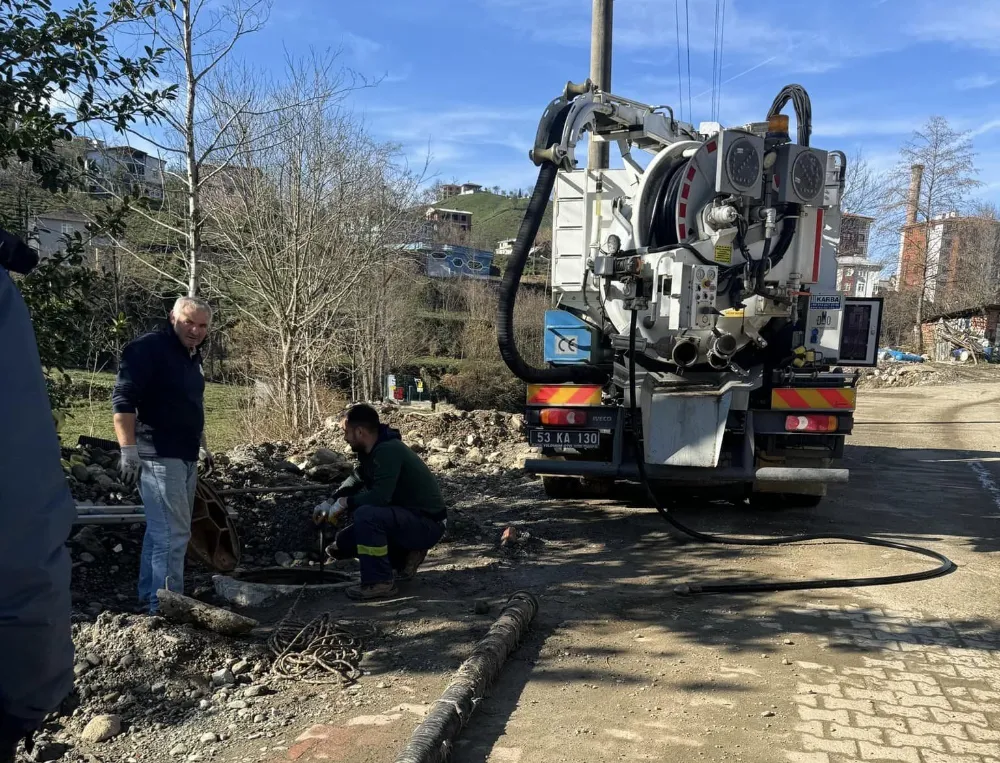 Kalkandere Belediyesi bakım çalışmalrı gerçekleştirdi