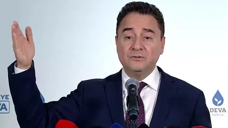 Babacan: Çiftçiye ödediklerinin 13-14 mislini geçen sene kur korumalı mevduata ödediler