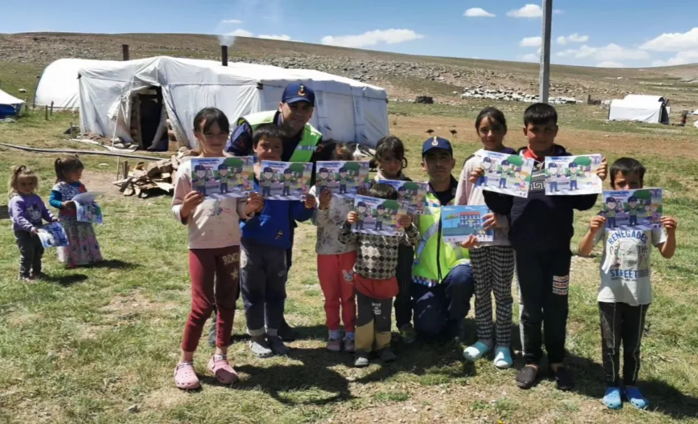 Trafik Jandarma Timleri, Erzurum’da Farkındalık Yaratıyor