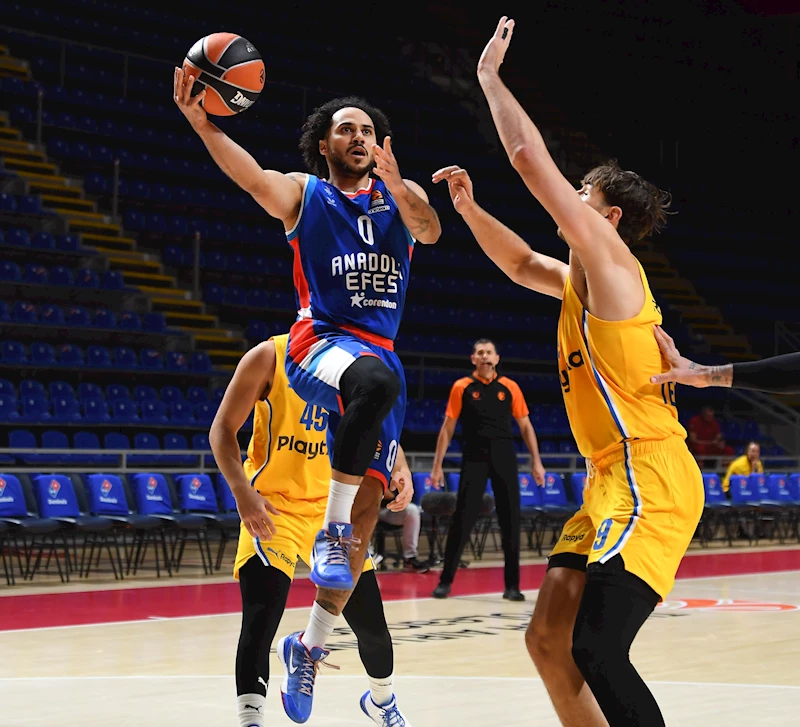 Maccabi Playtika Tel Aviv - Anadolu Efes: 93-91