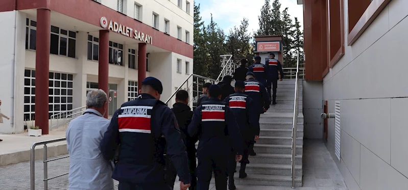 Yalova merkezli 8 ilde yediemin operasyonu: 4 tutuklama