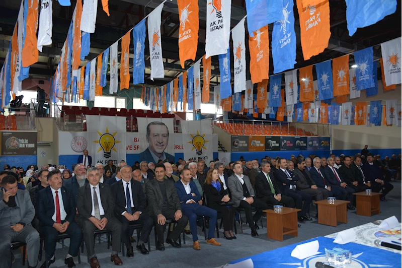 AK Parti Başçiftlik İlçe Başkanlığına yeniden Mürsel Şen seçildi