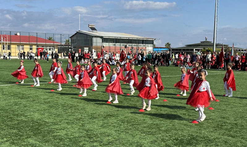 Sinop’ta bazı ilçelerede 29 Ekim Cumhuriyet Bayramı kutlandı 