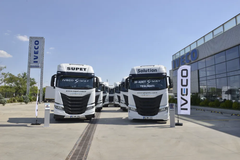 SUPET ve SOLUTION firmaları filolarını genişletmek için IVECO S-Way’i seçti