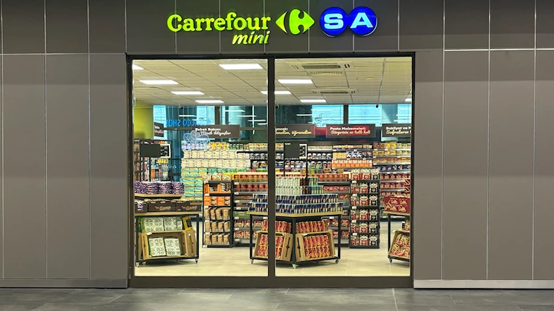 CarrefourSA, yeni mağazasını Çukurova Uluslararası Havalimanı