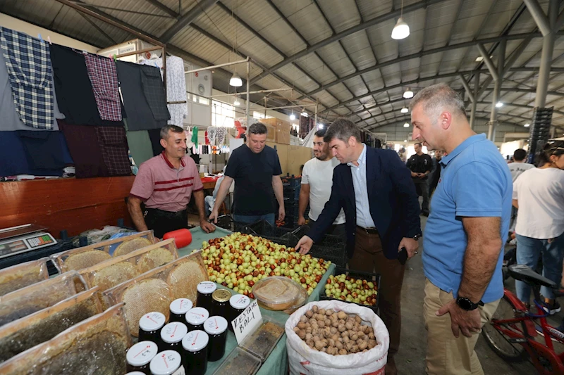 Vali Önder Bakan’dan semt pazarına ziyaret