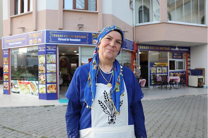  Kastamonulu kadın aşçı, çocukluk hayalini 60 yaşında gerçekleştirdi