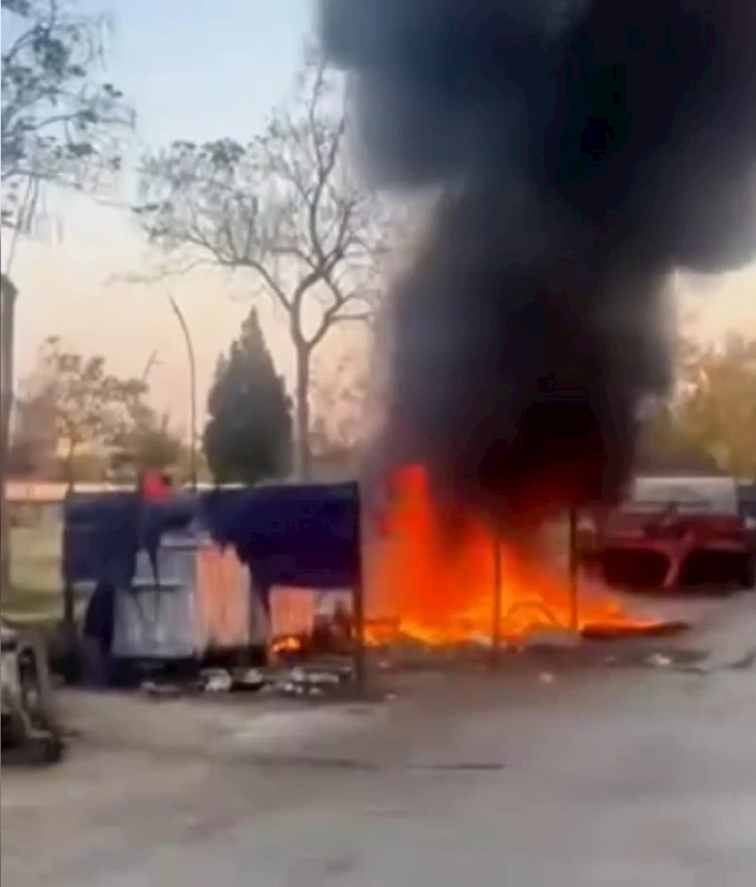 Elazığ’da hurdalık alanda yangın