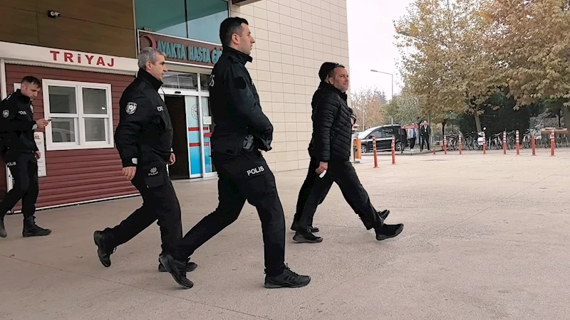 Boşanma aşamasındaki eşini kemerle boğup öldürdükten sonra çatıya çıktı (3)