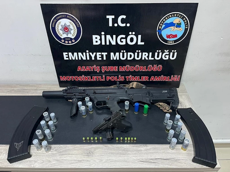 Bingöl’de silah ve uyuşturucu ele geçirildi, 4 kişi yakalandı