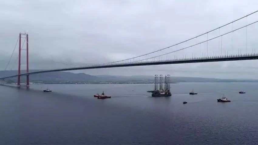 Bakanlık duyurdu: Çanakkale Boğazı gemi trafiği askıya alındı