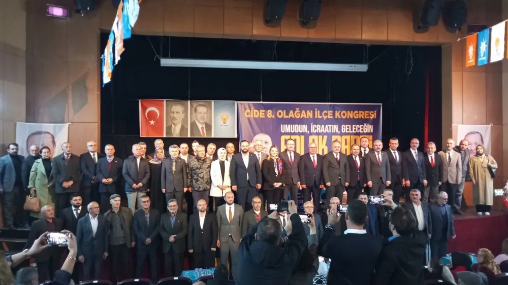 AK Parti Cide İlçe Başkanlığına yeniden Durası seçildi