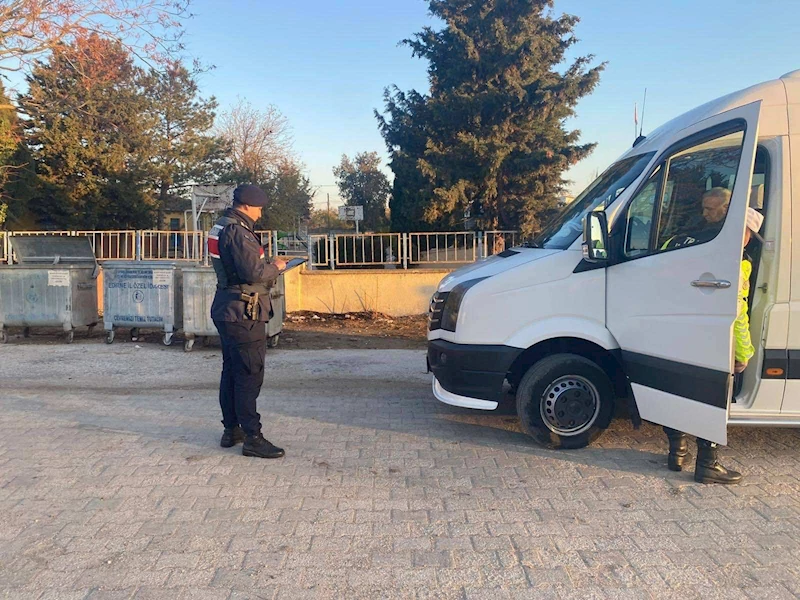 Edirne’de 46 öğrenci servisi denetlendi, 2 sürücüye ceza uygulandı 