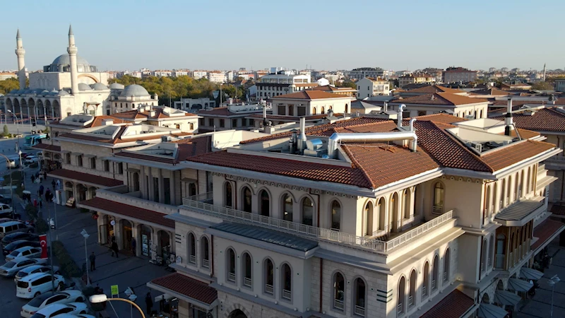  Bakan Kurum: Konya Mevlana Meydanı