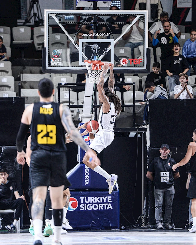 Beşiktaş – Mersin Spor: 72-66