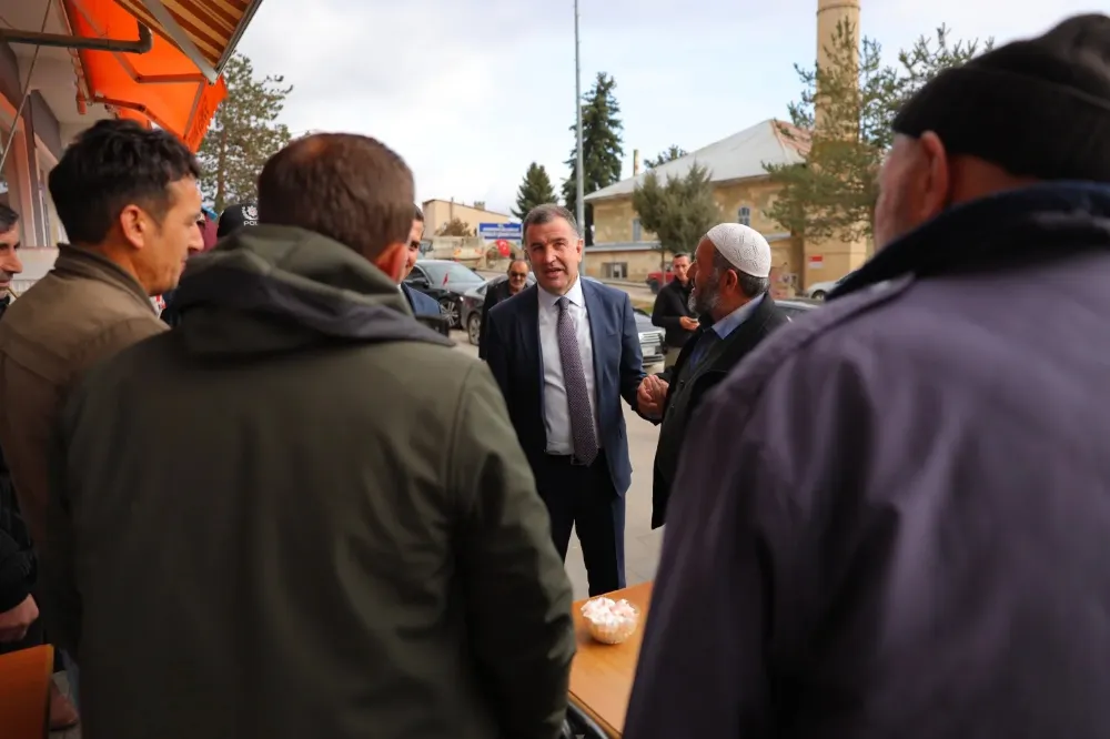 Bayburt Valisi Eldivan, Aydıntepe Çarşısı