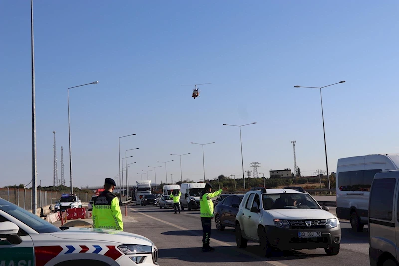 Jandarmadan cayrokopter ile havadan trafik denetimi 