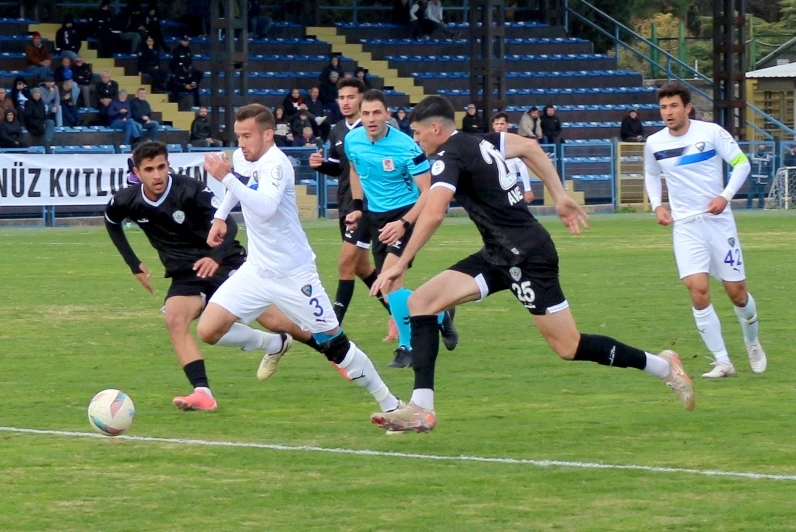 Karacabey Belediyespor - Nazilli Spor: 3-0