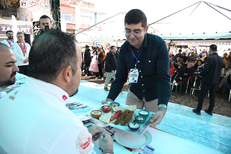 Osmaniye’de yer fıstıklı lezzetler yarıştı