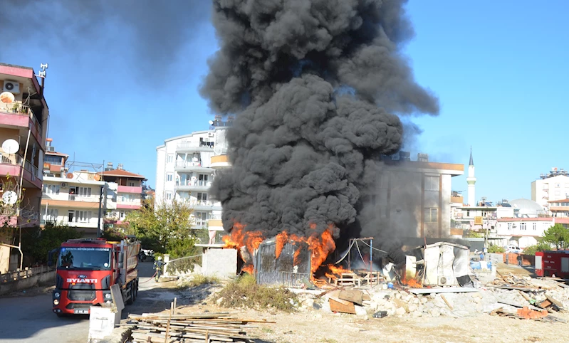 Şantiyedeki yangın korkuttu